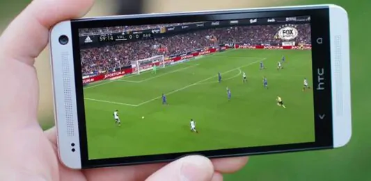 Assistir futebol ao vivo pelo celular baixando aplicativo
